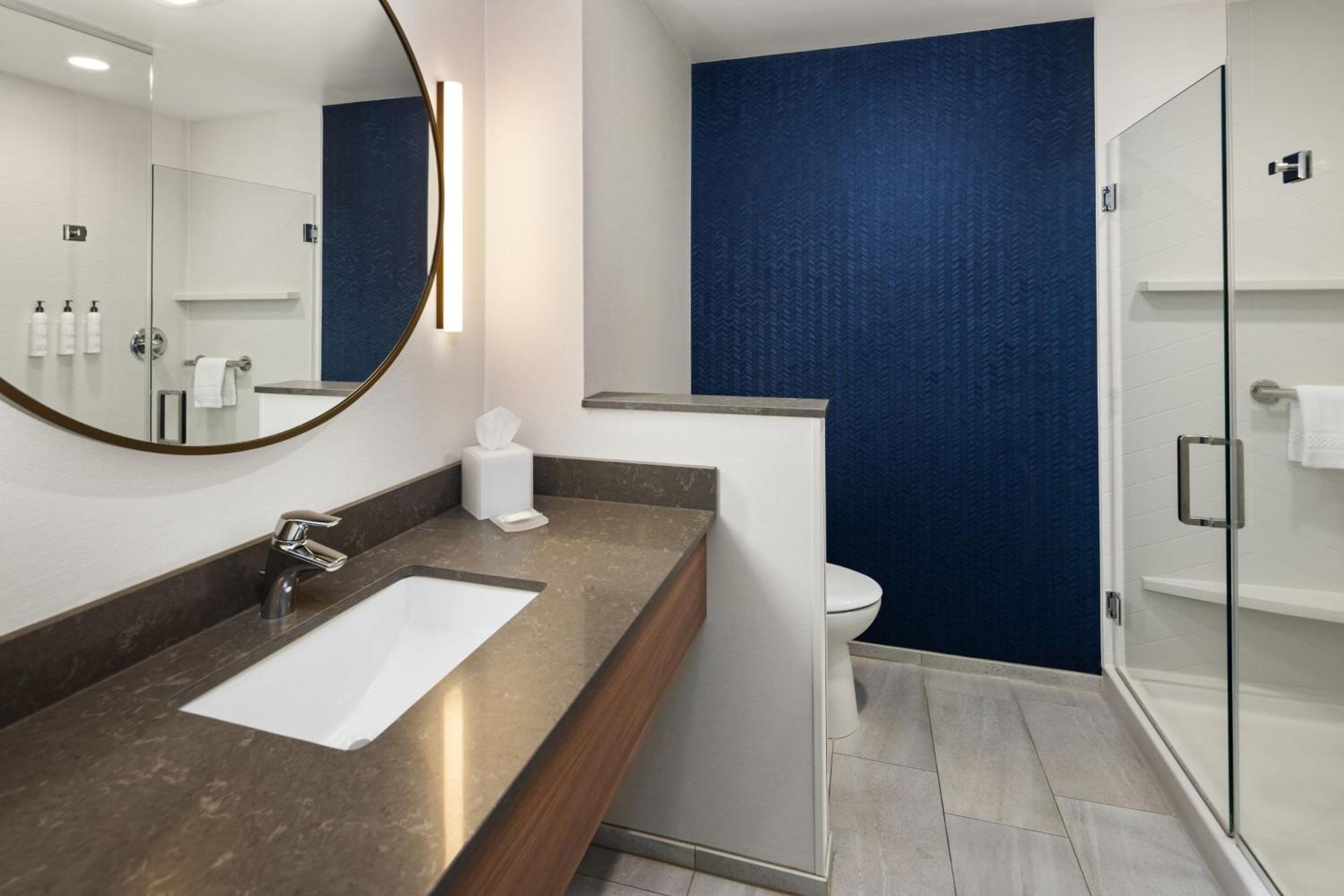 Fairfield & By Marriott 3*